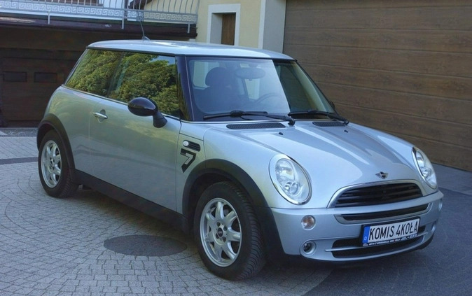 MINI ONE cena 12900 przebieg: 137000, rok produkcji 2006 z Janowiec Wielkopolski małe 106